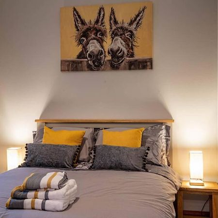 Cozy Newly Renovated Town Centre Apartment Aberfeldy Buitenkant foto